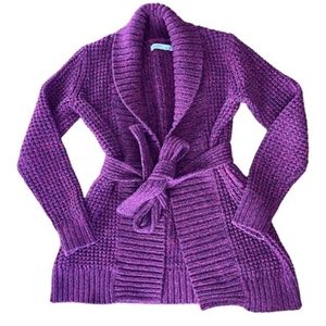 Old Navy Women's knit tie cardigan in size medium.